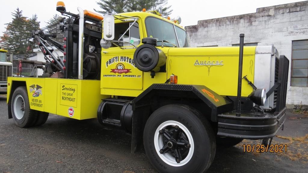 1970 Autocar Wrecker 750 Holmes W/ 300 Cummins Eng