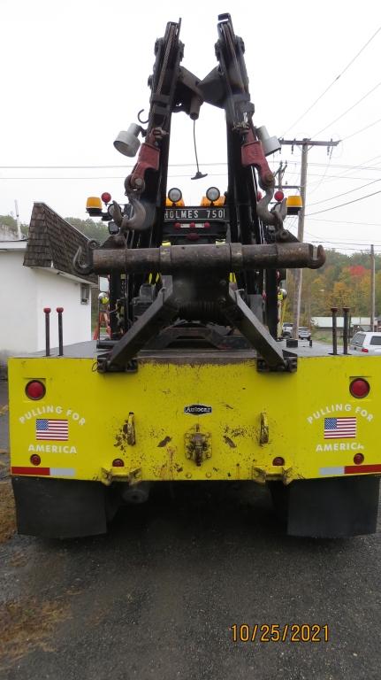 1970 Autocar Wrecker 750 Holmes W/ 300 Cummins Eng