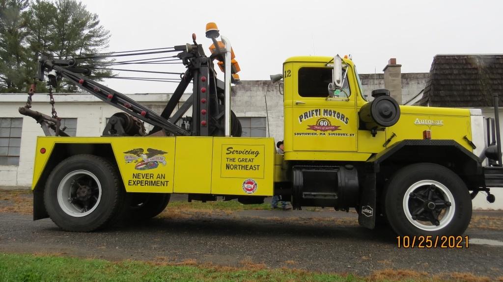 1970 Autocar Wrecker 750 Holmes W/ 300 Cummins Eng