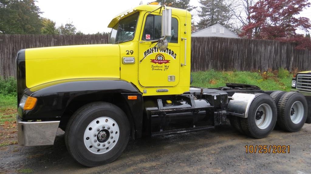 1997 Freightliner Tractor W/10 Speed Eaton Fuller