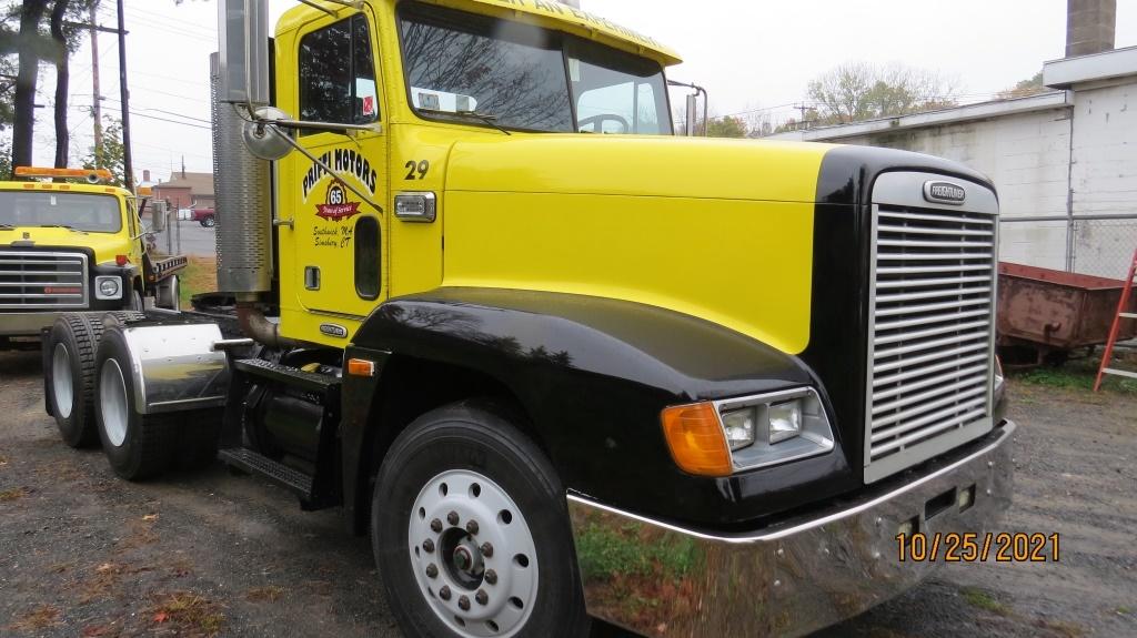 1997 Freightliner Tractor W/10 Speed Eaton Fuller