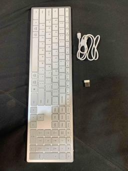 AUSDOM White Wireless Full Size Keyboard: Bluetooth Multi-Device USB Cordless Slim Quiet Keyboard