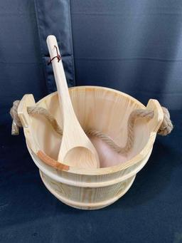 Sauna Bucket and Ladle 5 Liter (1.3 Gallon), Sauna Bucket, Finnish Pine Wooden Spa Accessories with