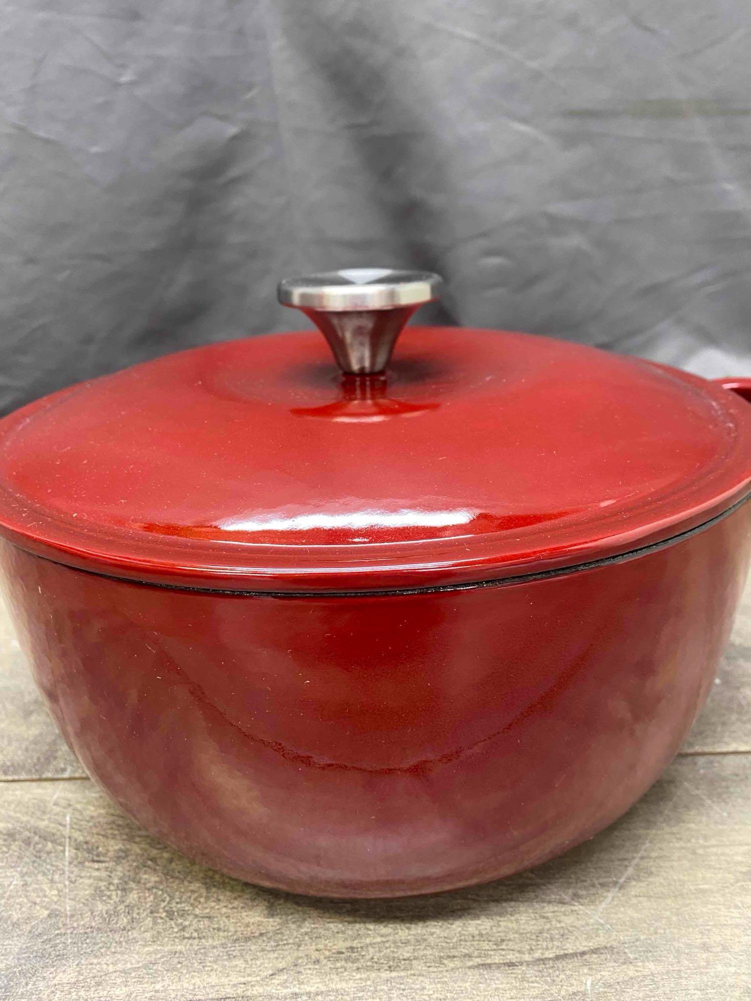 Enameled Cast Iron 4-Qt Round Dutch Oven