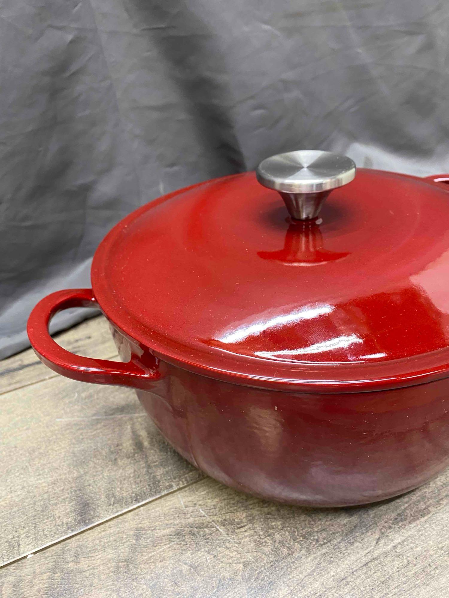 Enameled Cast Iron 4-Qt Round Dutch Oven