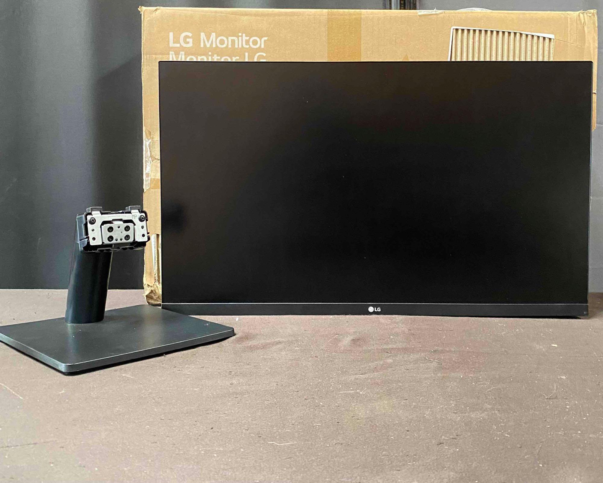 LG Monitor IPS 3-Side Borderless Design