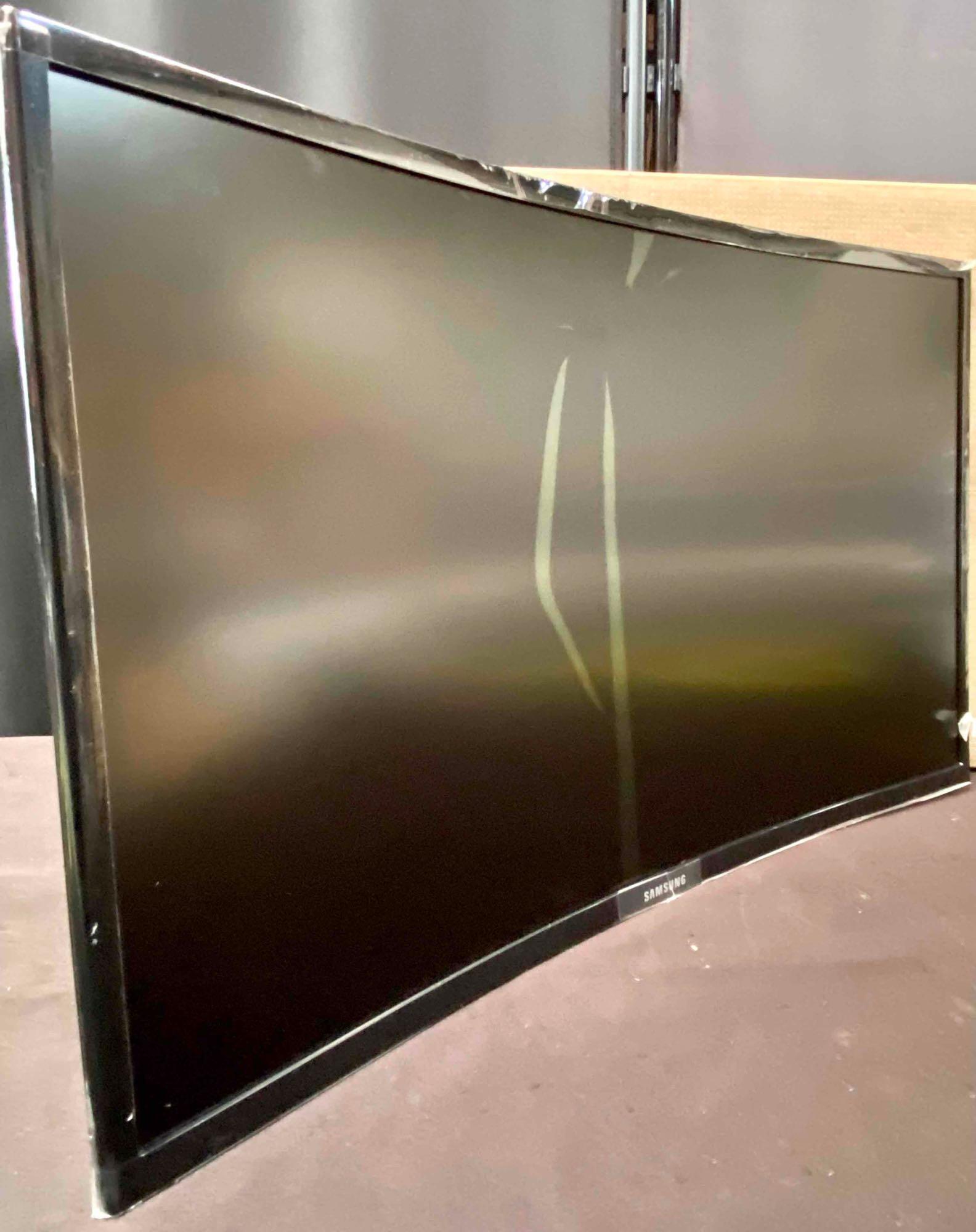 SAMSUNG 27" CF39 Series FHD 1080p Curved Computer Monitor