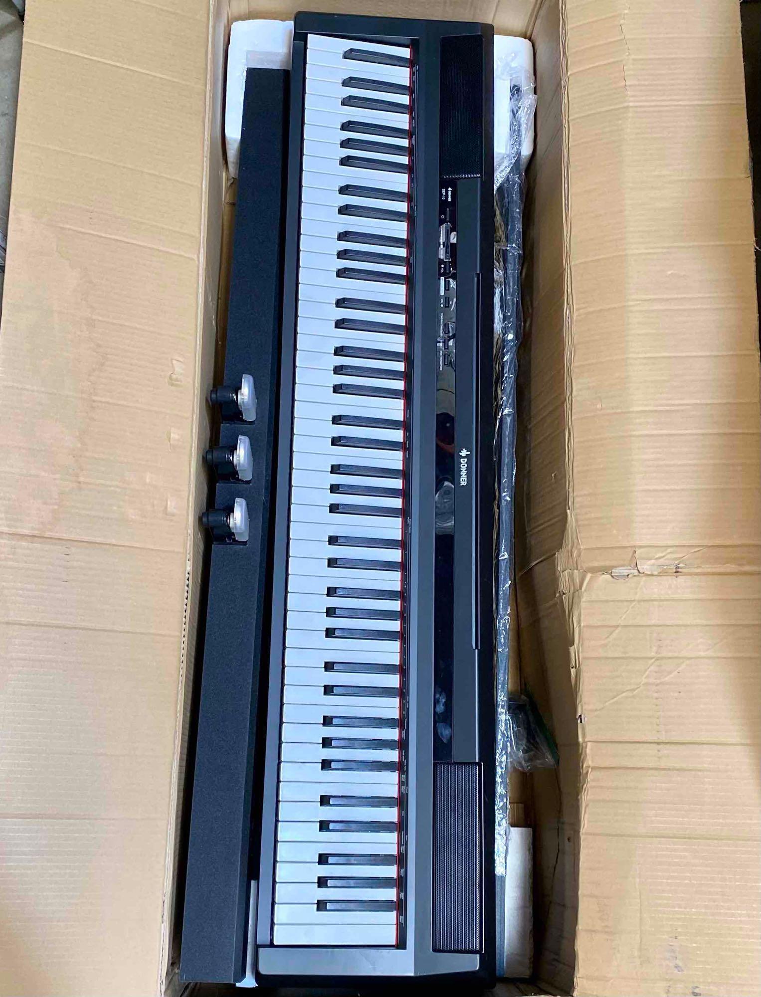 Donner DEP-10 Digital Piano 88 Key Full-Size Electric Piano Portable Keyboard