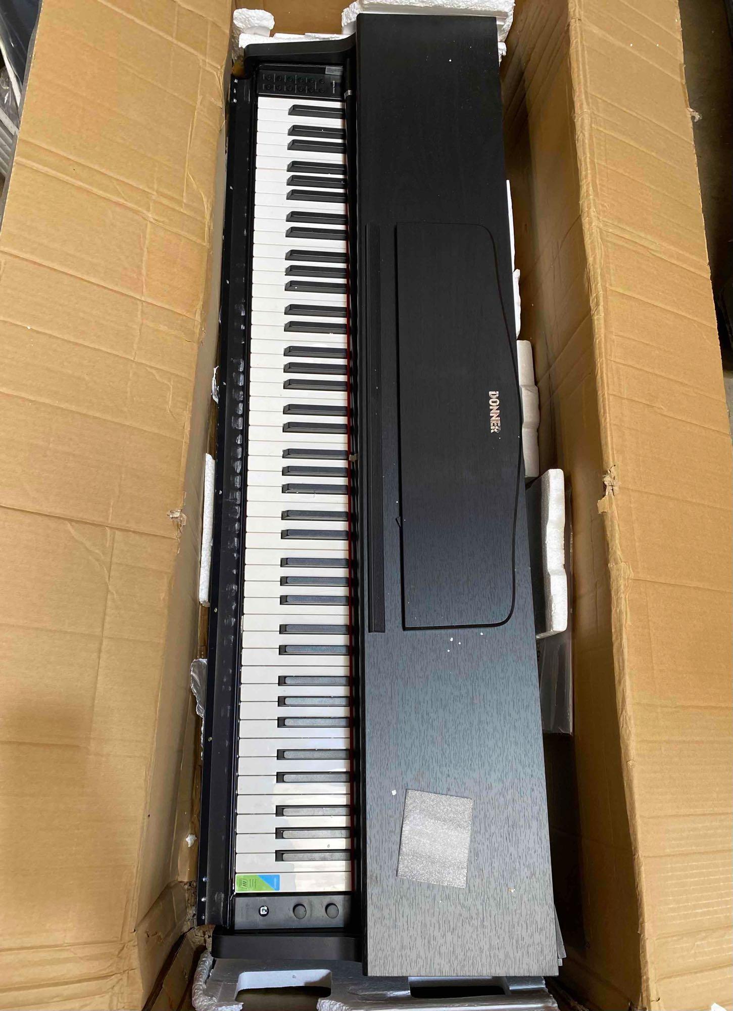 Donner DDP-100 88-Key Weighted Action Digital Piano