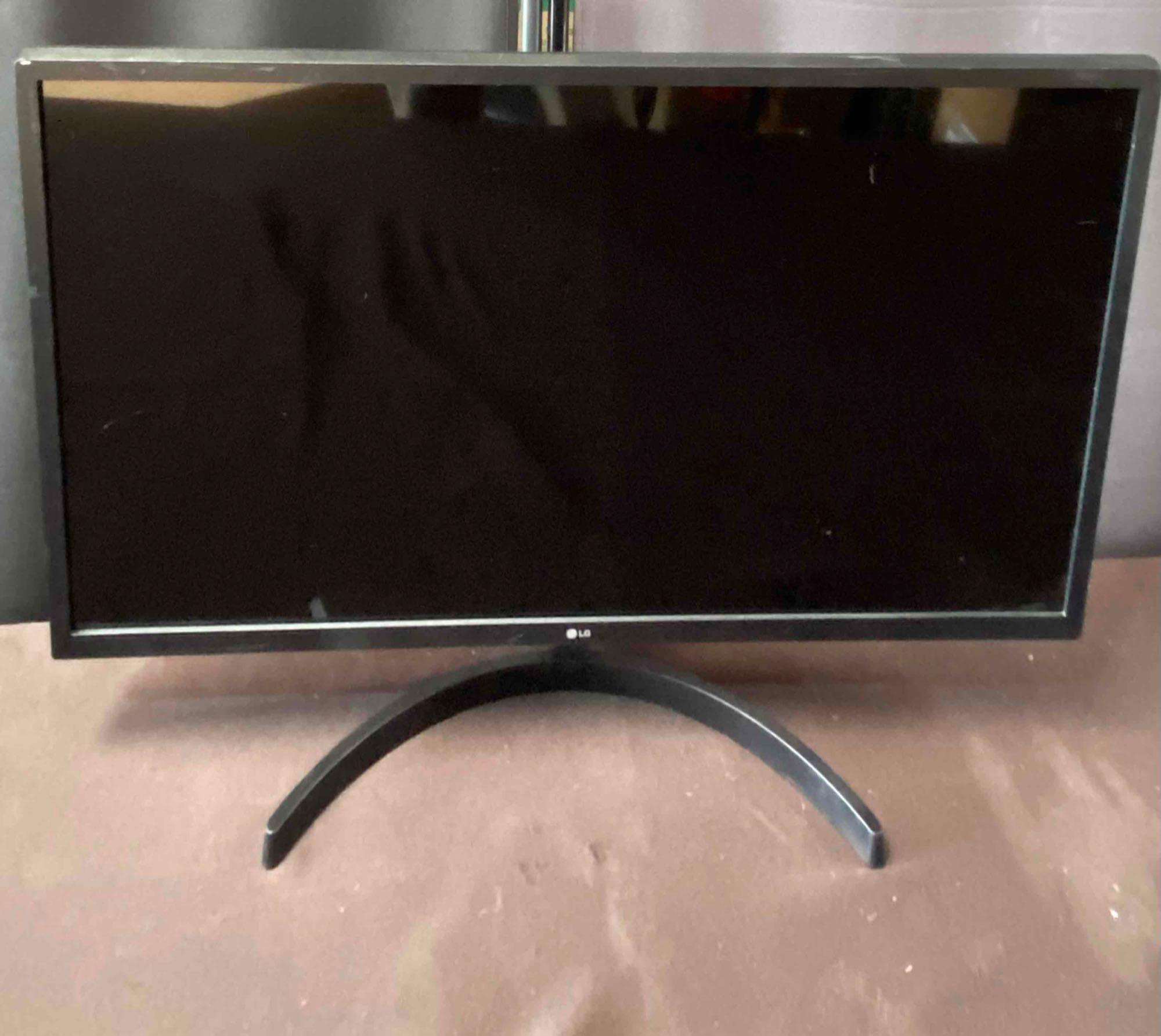 LG 32MK600M-B IPS FreeSync Monitor