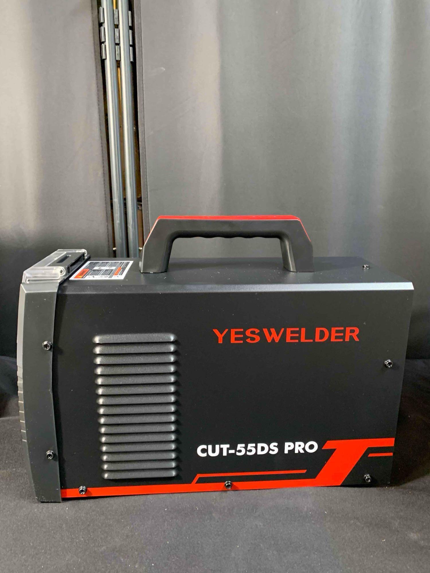 YESWELDER 55 Amp Plasma Cutter Non-High Frequency, Screen Display Non-Touch Pilot Arc, Digital DC