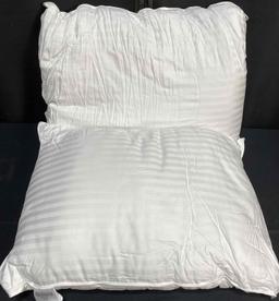 Beckham Hotel Collection Bed Pillows Standard / Queen Size Set of 2 - Down Alternative Bedding Gel