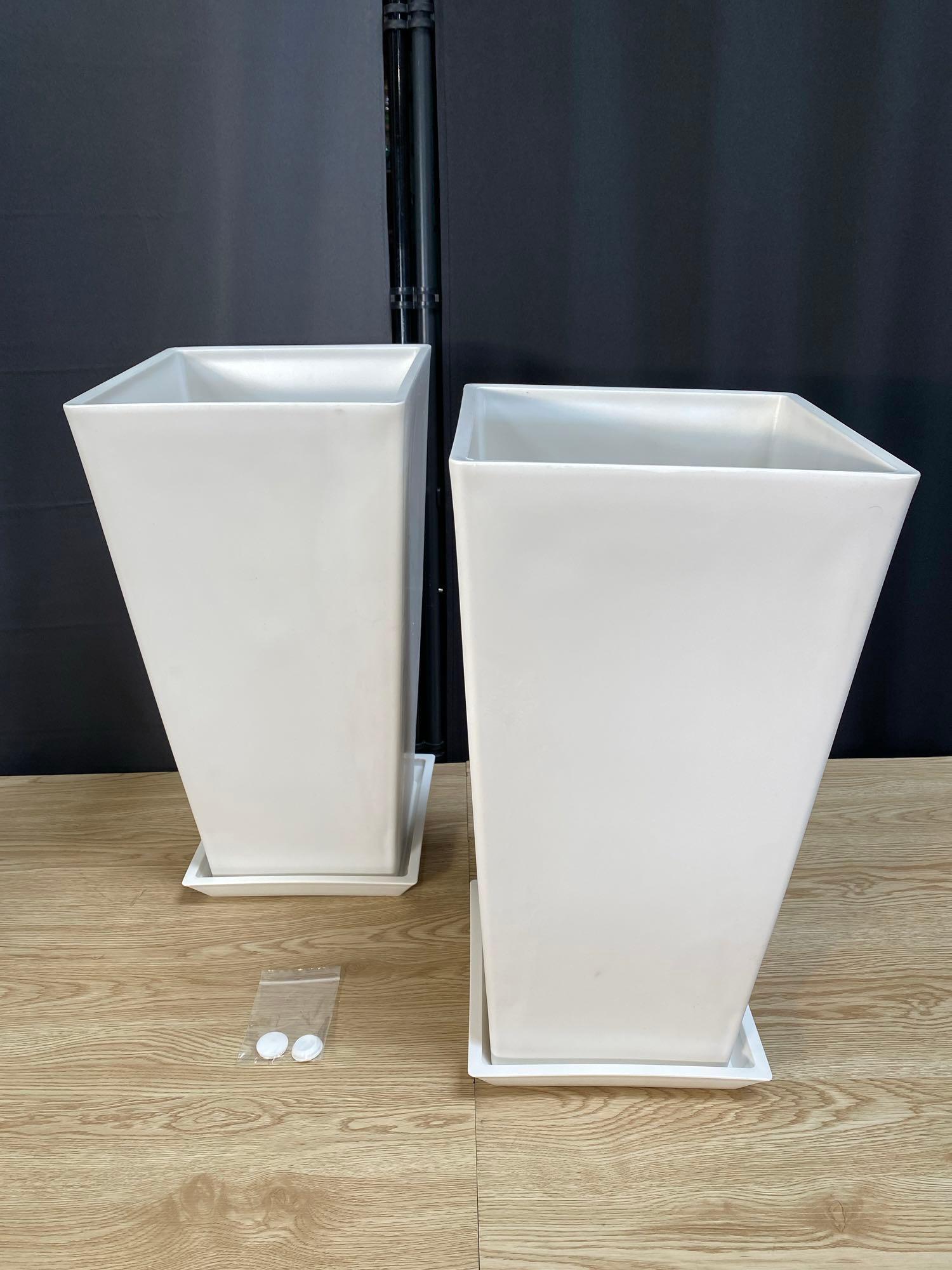 Elevens Set of 2 Tall Outdoor Planters 20 Inch