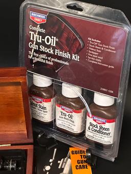 Hoppe's No.9 Gun Cleaning Kit with Tru-Oil Finish Kit