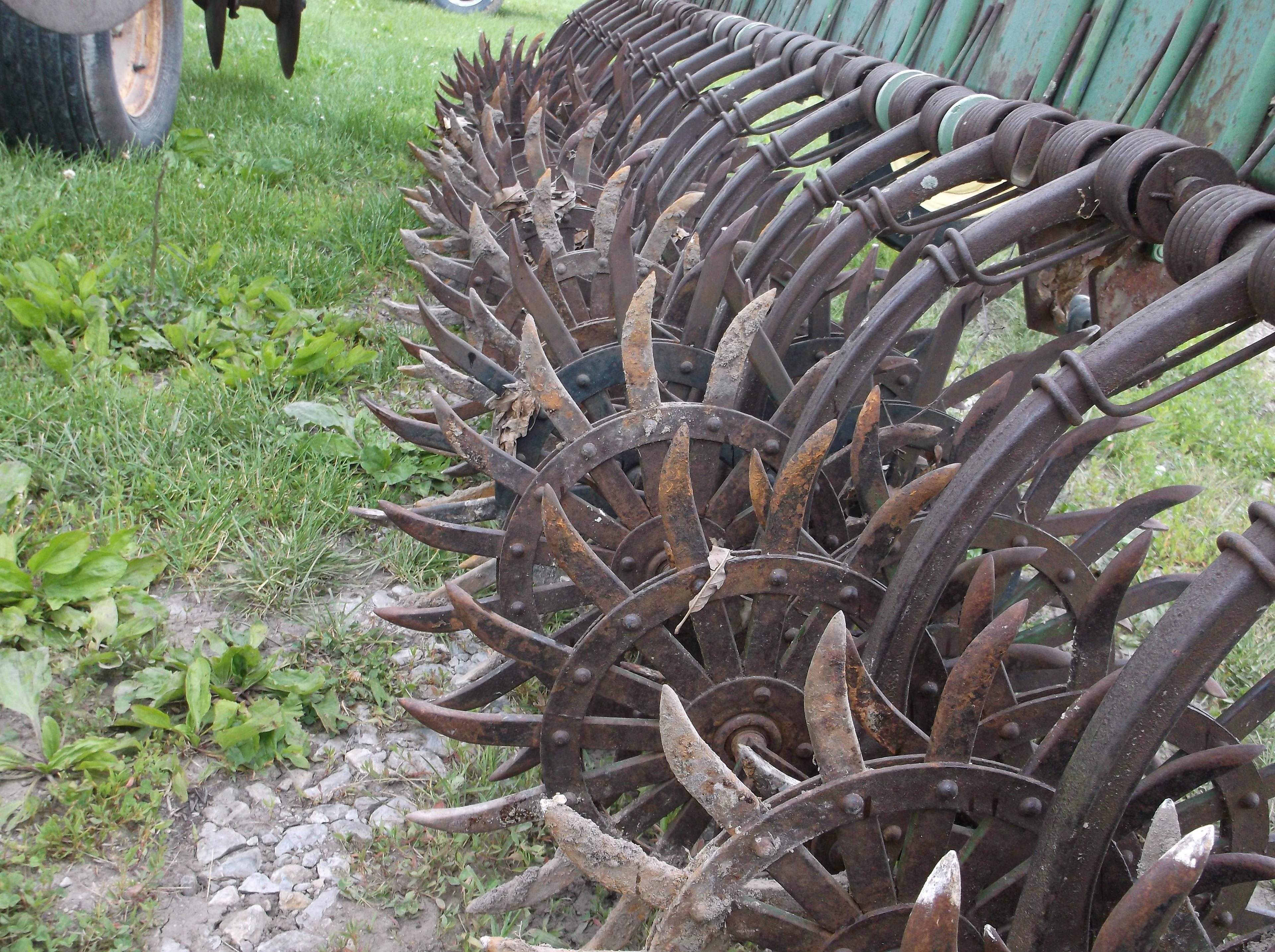 John Deere 400 Rotary Hoe