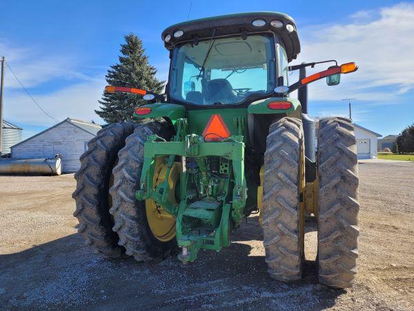 John Deere 8285R MFD Tractor