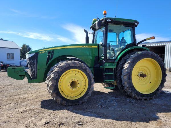 John Deere 8285R MFD Tractor