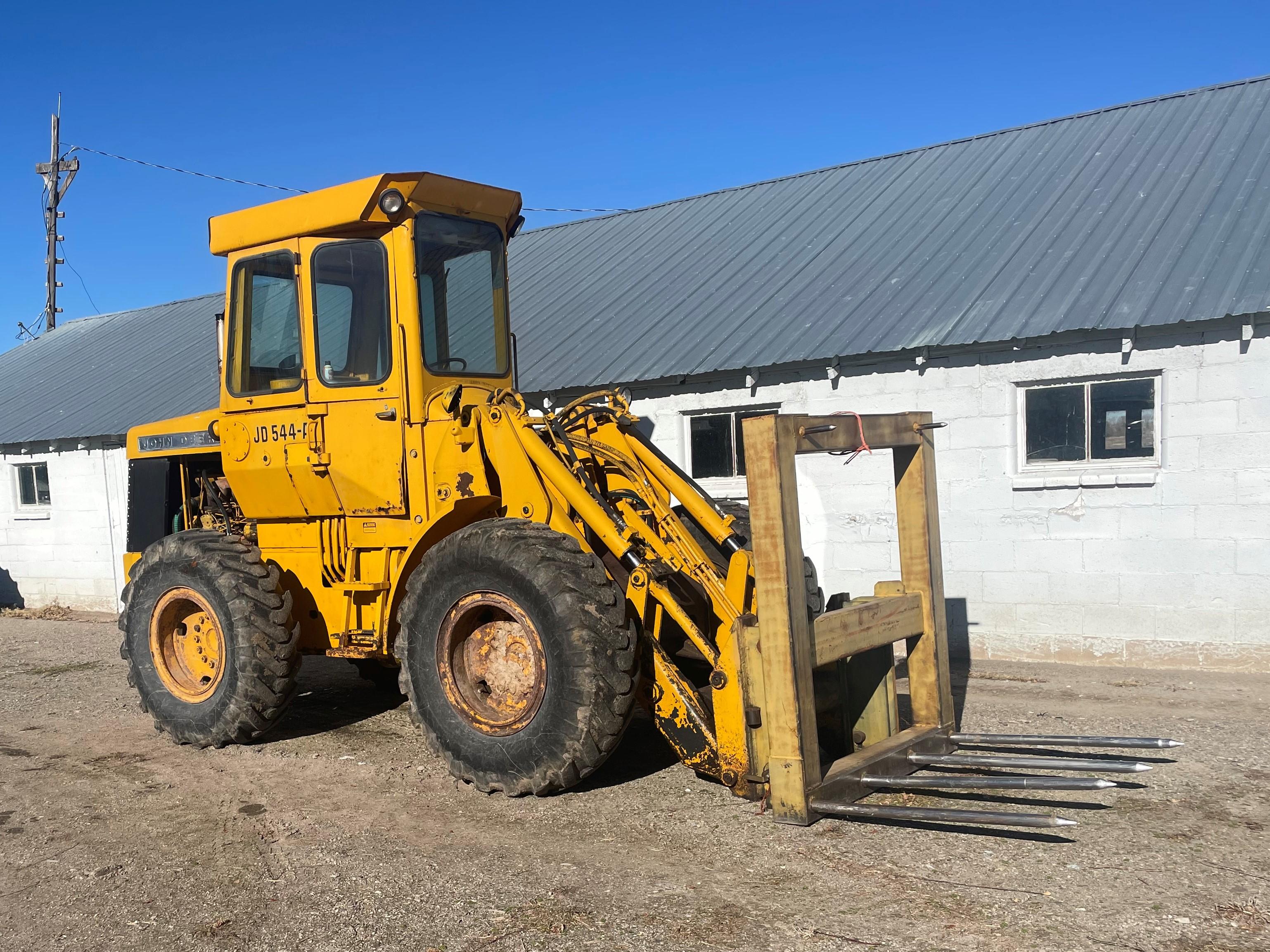 John Deere 544-A Wheel Loader