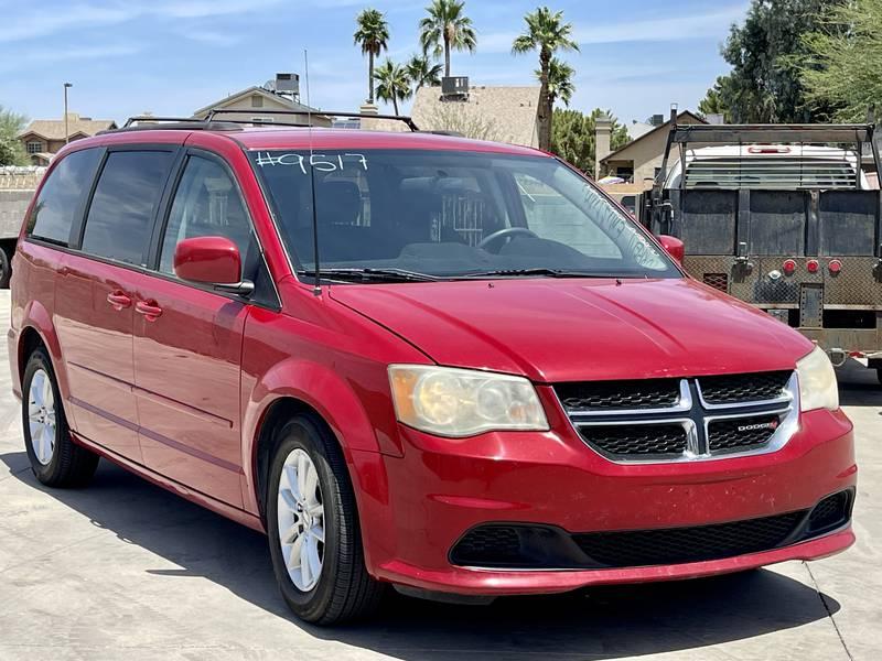 2013 Dodge Grand Caravan SXT 4 Door Mini Van