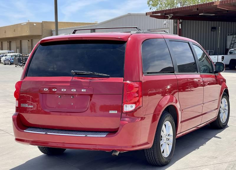 2013 Dodge Grand Caravan SXT 4 Door Mini Van