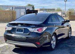 2012 Hyundai Sonata Hybrid 4 Door Sedan