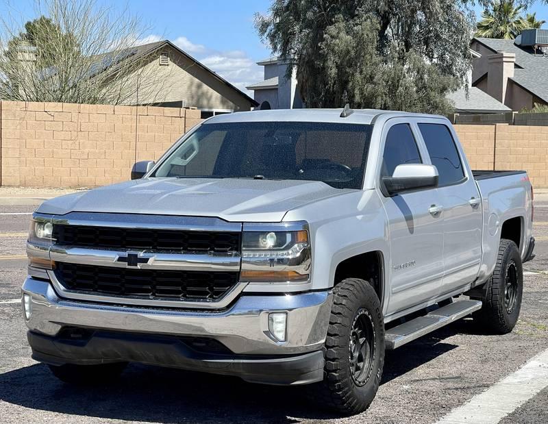 2016 Chevrolet Silverado 1500 LT 4X4 4 Door Crewcab Pickup Truck