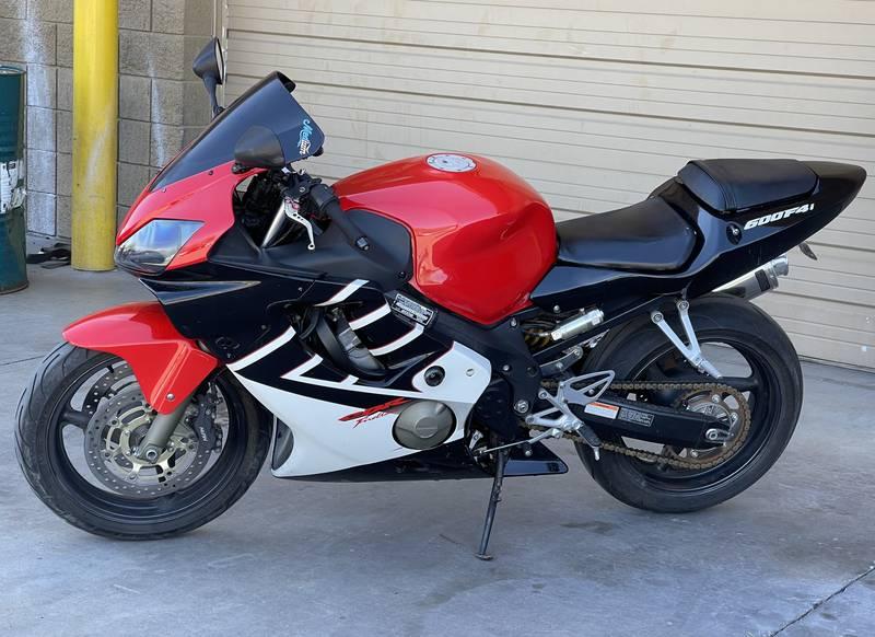 2002 Honda CBR 600F4i Motorcycle