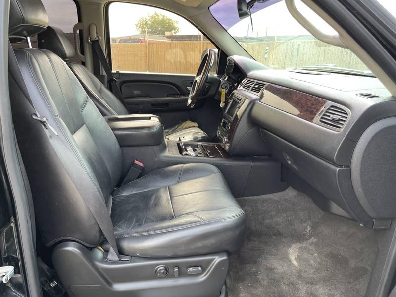 2007 GMC Yukon Denali 4 Door SUV