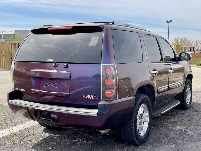 2007 GMC Yukon Denali 4 Door SUV