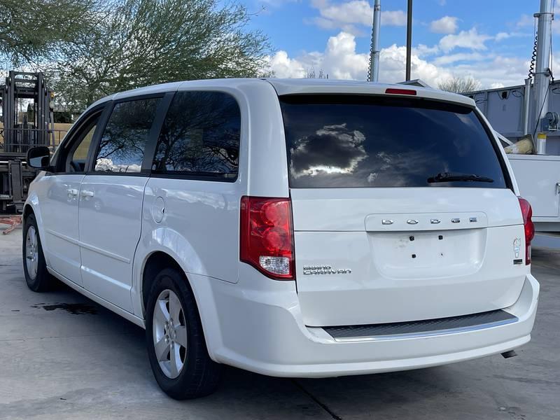 2013 Dodge Grand Caravan 4 Door Mini Van