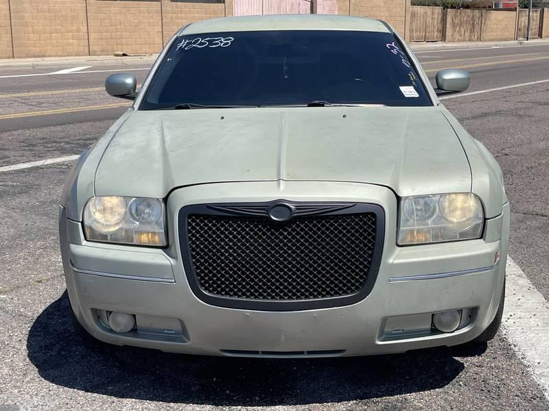 2005 Chrysler 300 4 Door Sedan