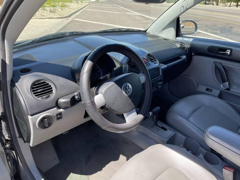 2006 Volkswagen New Beetle 2.5 2 Door Convertible