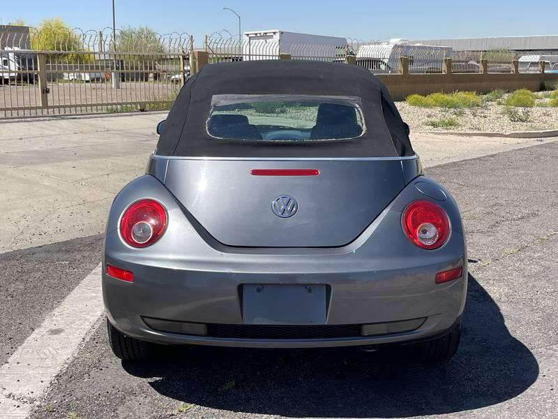 2006 Volkswagen New Beetle 2.5 2 Door Convertible