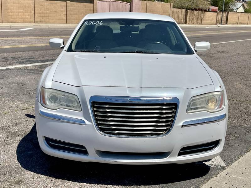 2011 Chrysler 300 4 Door Sedan