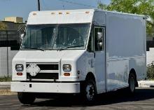 2004 Freightliner Chassis M Line Walk-in Van