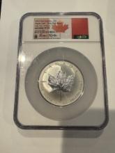 2022 5oz CANADA MAPLE LEAF GRADED