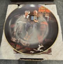 COLLECTIBLE CERAMIC PLATE - NORMAN ROCKWELL PAINT - IN ORIGINAL BOX WITH PAPERS