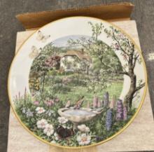 COLLECTIBLE CERAMIC PLATE - IN ORIGINAL BOX WITH PAPERS