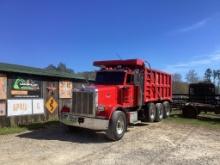 2017 EBY BULL RIDE SPREAD AXLE LIVESTOCK TRAILER