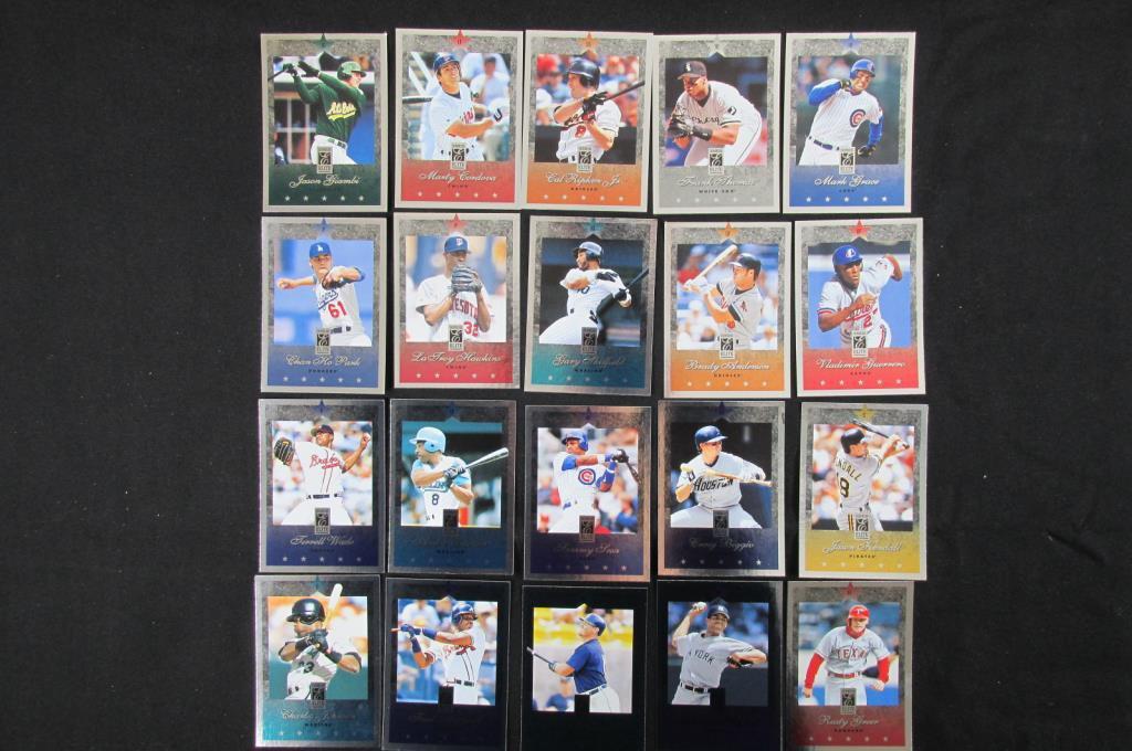 Approx. 100 Don Russ Baseball Cards