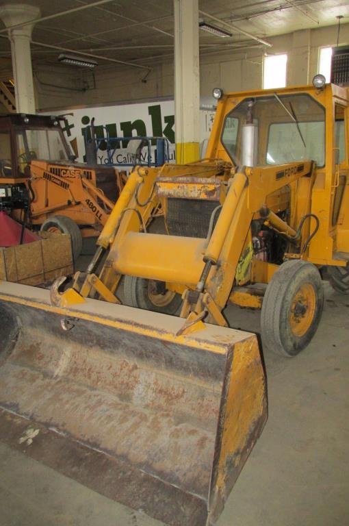 1985 Ford 545A Front Loader