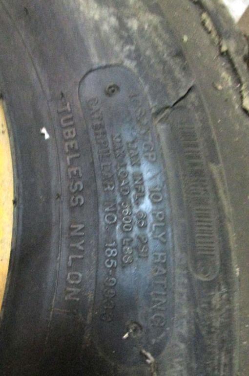 Skid Steer Tires For Caterpillar 242B