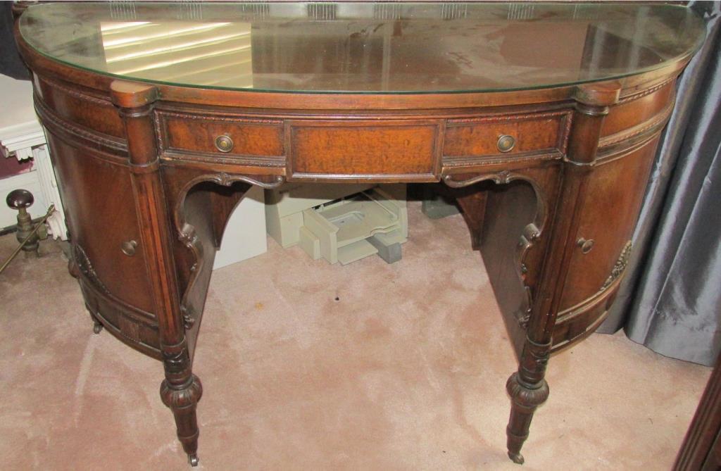 Antique Wood Semicircle Desk - Zone: BR1