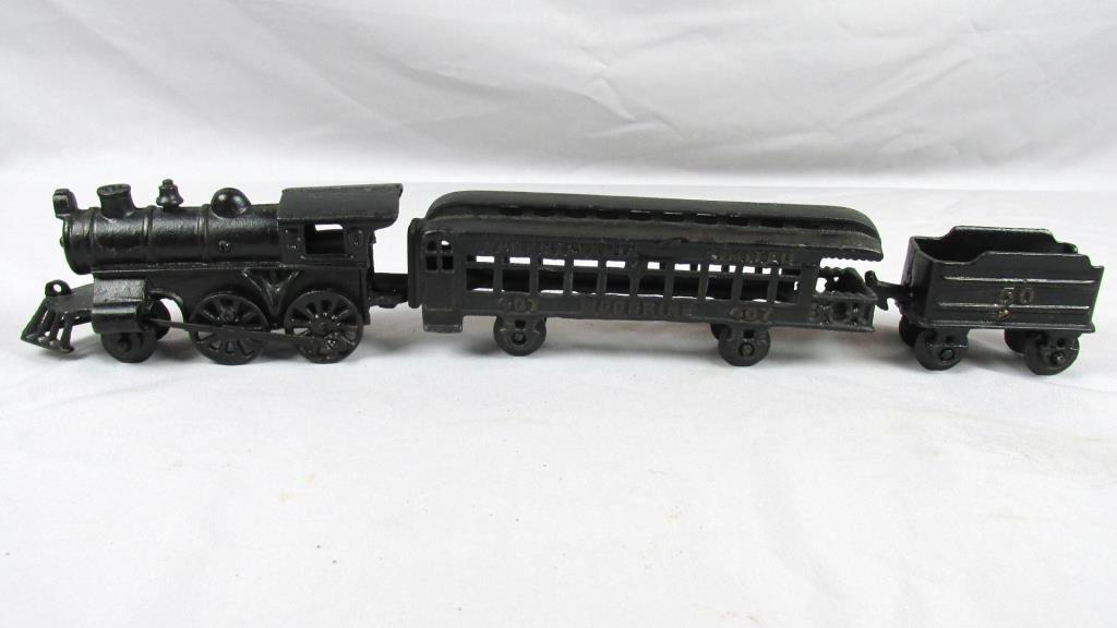 Black Cast Iron Train With Cars - BR2