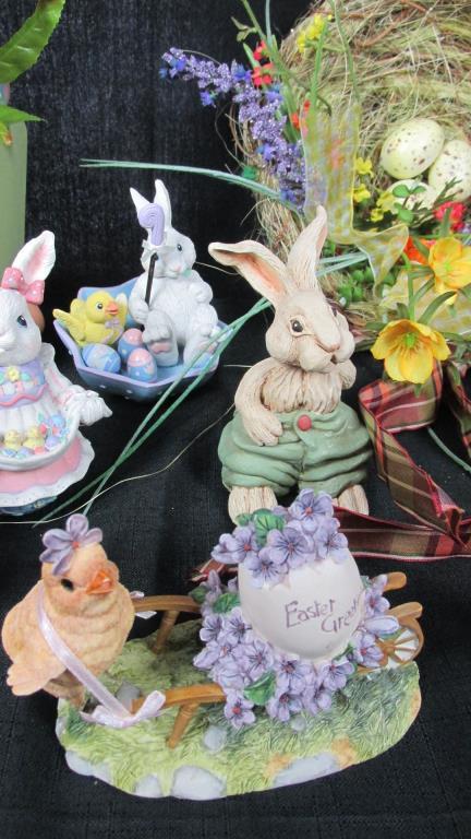 (16) Decorative Easter Pieces  - DR