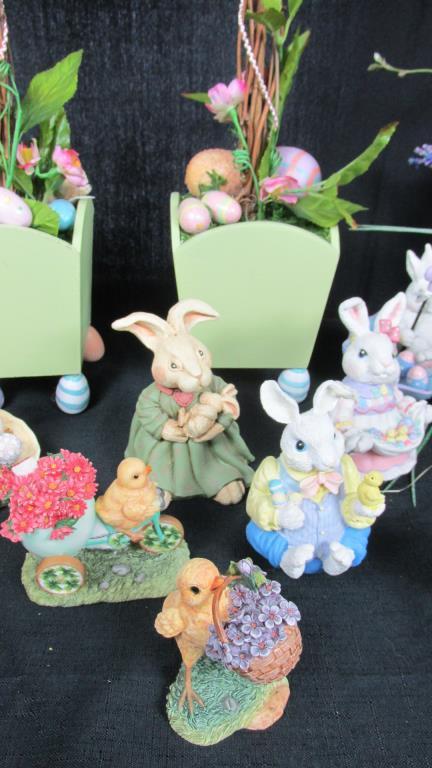 (16) Decorative Easter Pieces  - DR