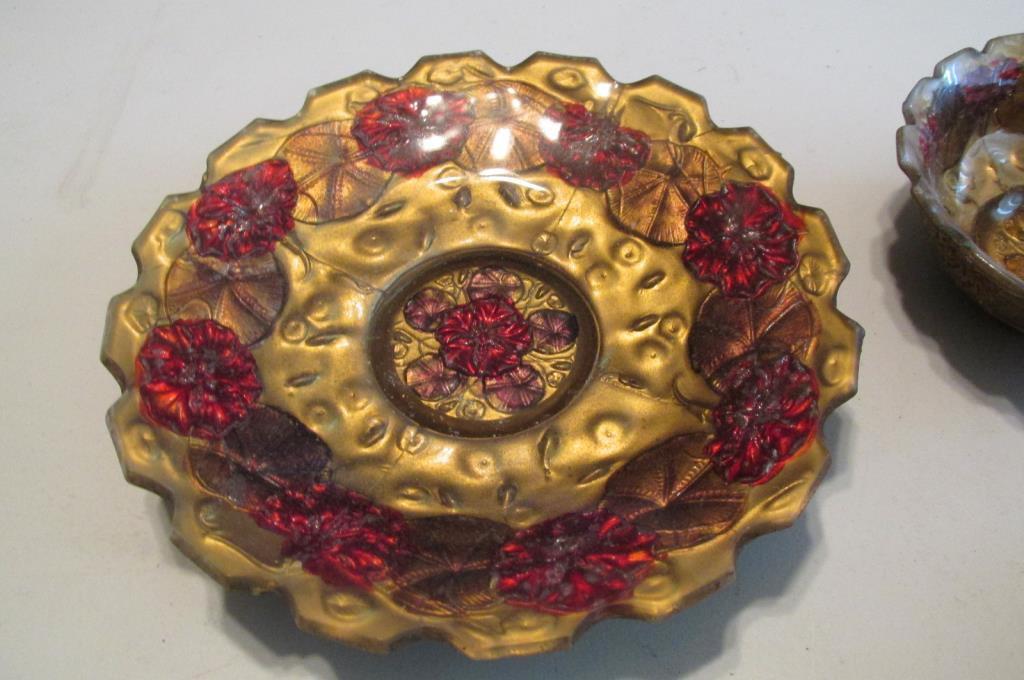 Matching Bowls With Carnival Glass Dish