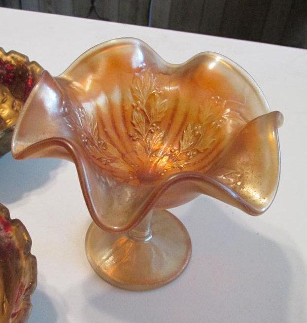 Matching Bowls With Carnival Glass Dish