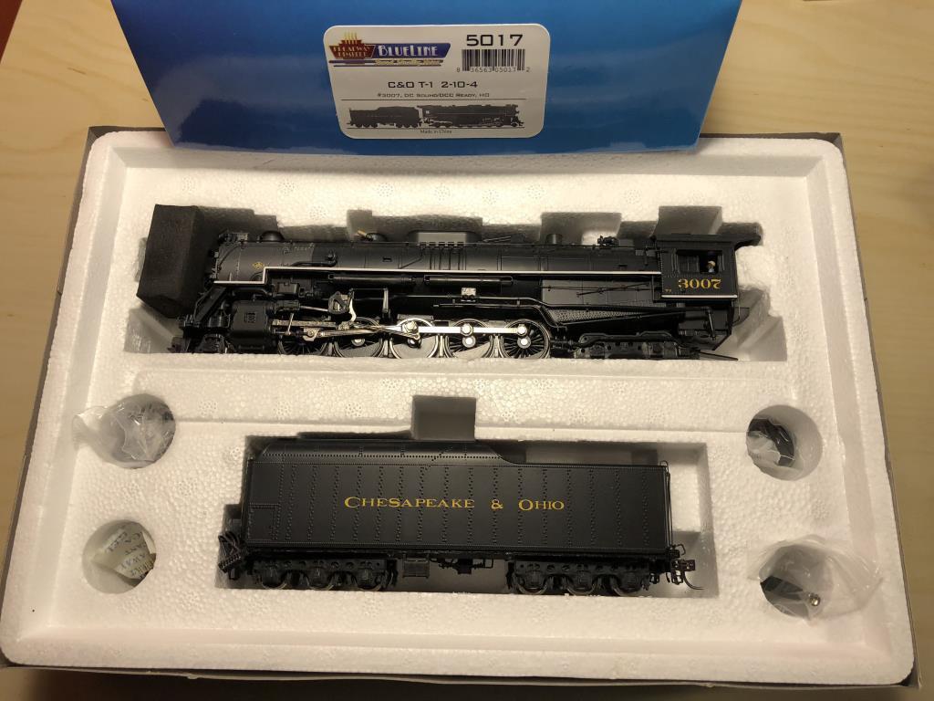 HO Scale BlueLine Steam Engine & Coal Car