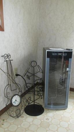 Mini Wine Fridge With Holder & Metal Clock Decor  - K